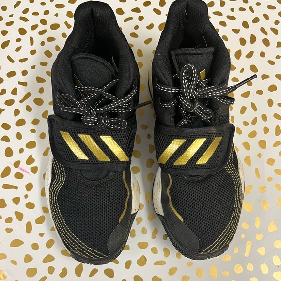 Kid's Deep Threat Primeblue J Sneaker - Picture 2 of 4